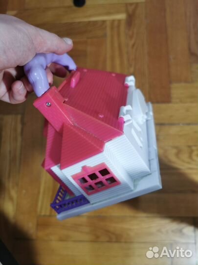 Домик кукольный и карусель для кукол