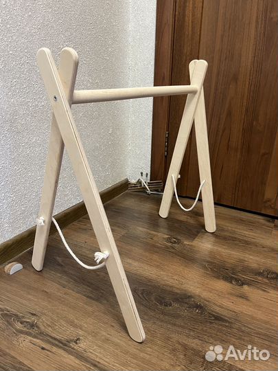 Мобиль стойка монтессори