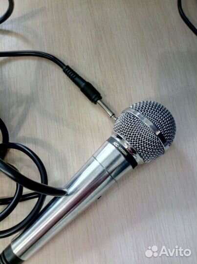 LG-ACC-M900K динамический микрофон караоке