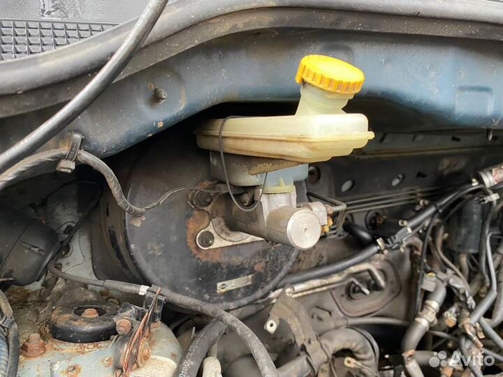 Вакуум тормозной Nissan Serena C24