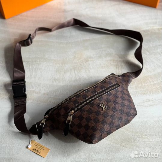 Сумка женская поясная Louis Vuitton