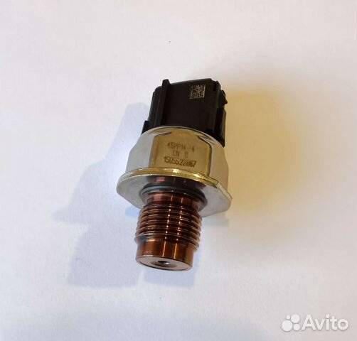 Датчик давления топлива в рампе. Новый