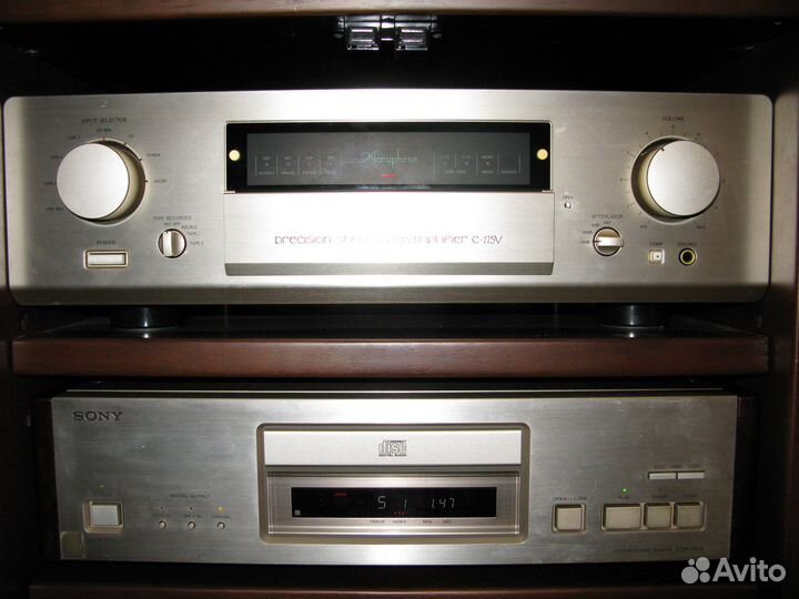 Предварительный усилитель Accuphase C-275V
