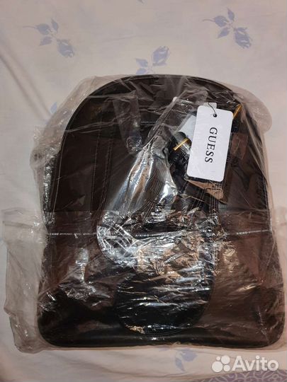 Рюкзак guess оригинал новый