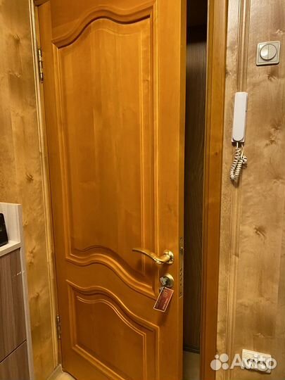 6 деревянных дверей