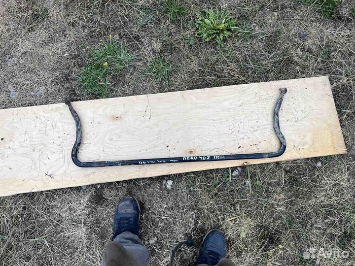 Стабилизатор передний Peugeot 408