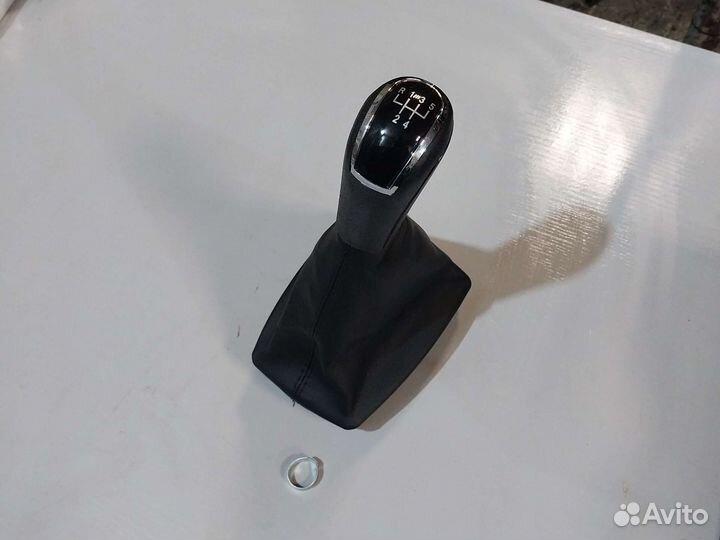 Ручка МКПП с чехлом Audi A4