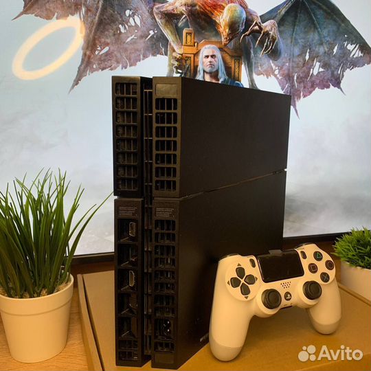 Sony PS4 Black+подписка