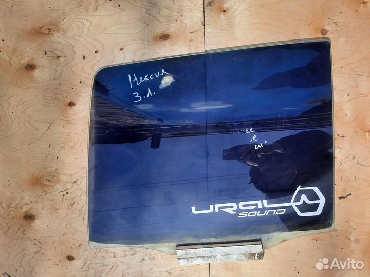 Заднее левое стекло Daewoo Nexia