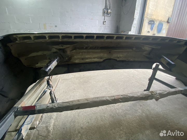 Задний бампер BMW 3 e36