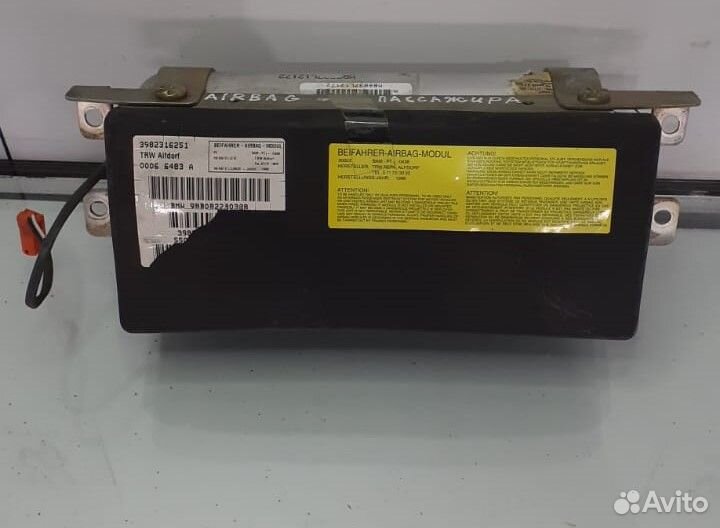 Подушка безопасности в парапиз бмв Е38