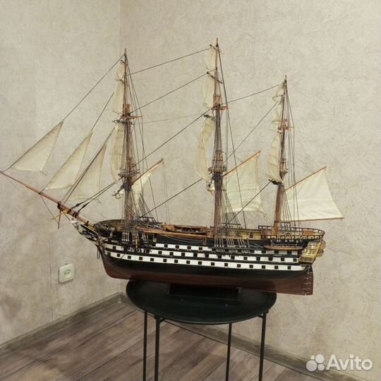 Сборная модель корабля из дерева