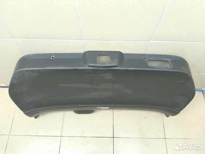 Обшивка двери багажника Nissan X-Trail T31 2.0