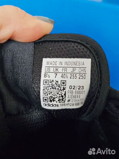 Кроссовки женские adidas