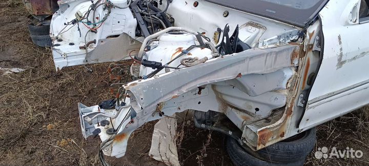 Лонжерон левый w220