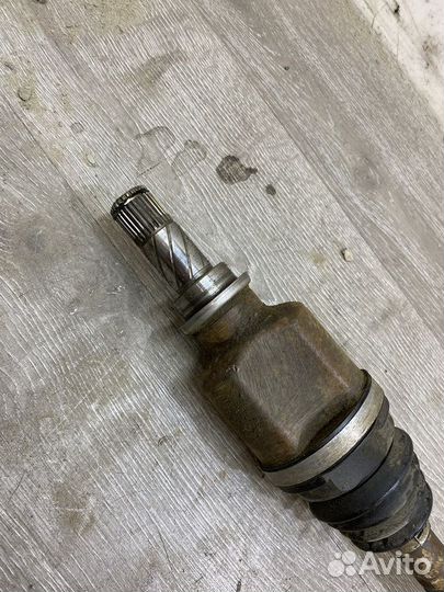 Привод передний левый Renault Megane