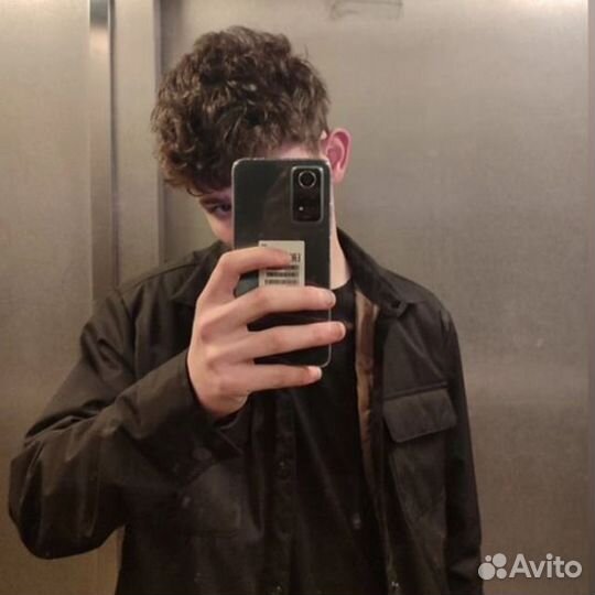 Помощник диджея