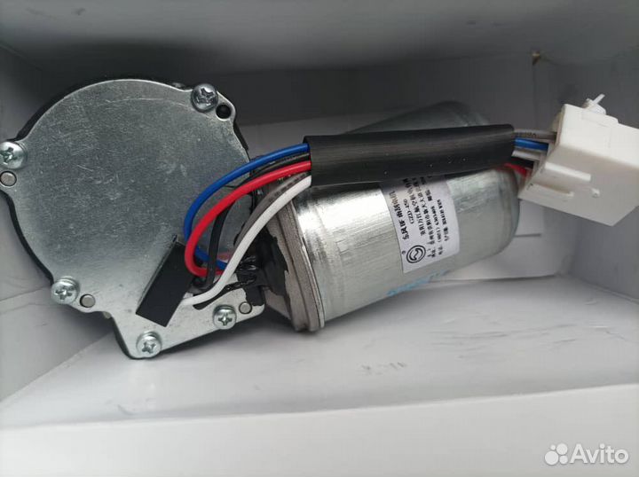 Моторчик стеклоочистителя Dongfeng H30 cross, S30