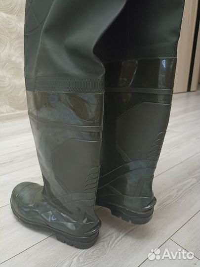 Сапоги резиновые мужские болотные