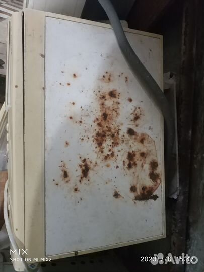 На запчасти стиральная машинка Indesit и Вятка э