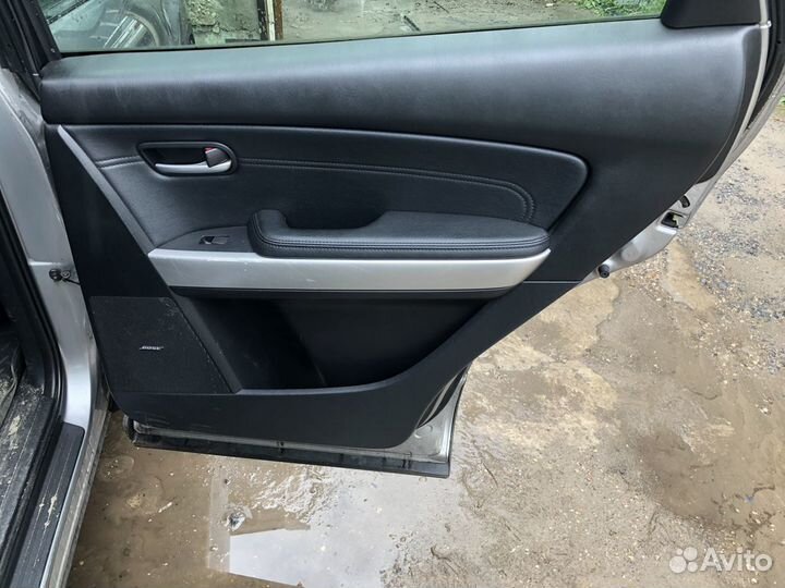 Обшивка двери Мазда Сх9 CX9