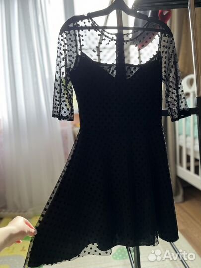 Платье черное 42