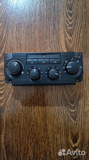 Блок управления климатом Chrysler 300c