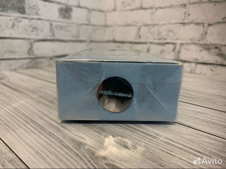 Женская туалетная вода dolce & gabbana light blue