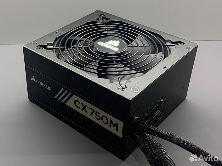 Блок питания corsair cx 750m (почти новый)