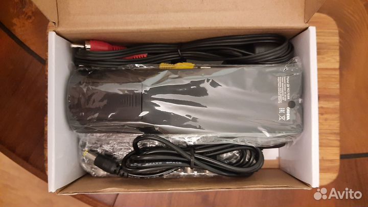 Цифровой эфирный приемник Cadena/триколор