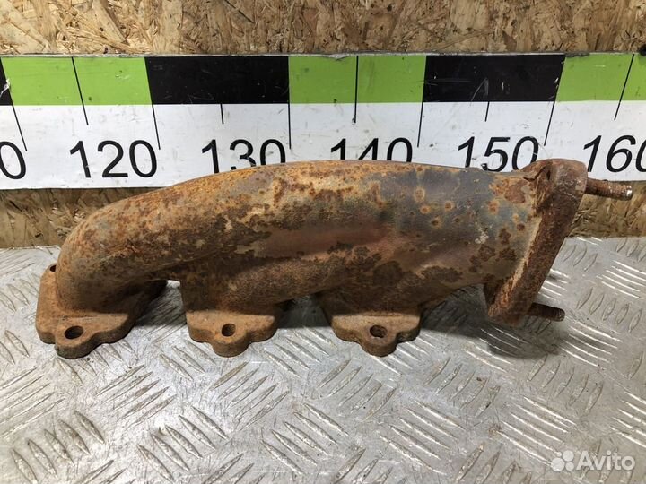 Коллектор выпускной левый Audi A6 c6 C6