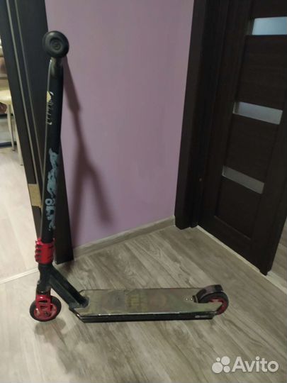 Трюковой самокат