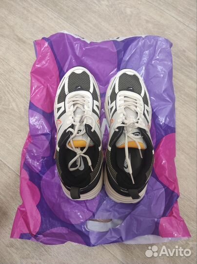 Кроссовки nike