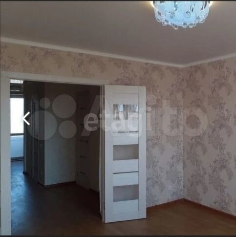 2-к. квартира, 57 м², 6/6 эт.