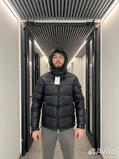 Пуховик Moncler глянцевый (Размеры S-XL)