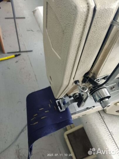 Закрепочная швейная машина