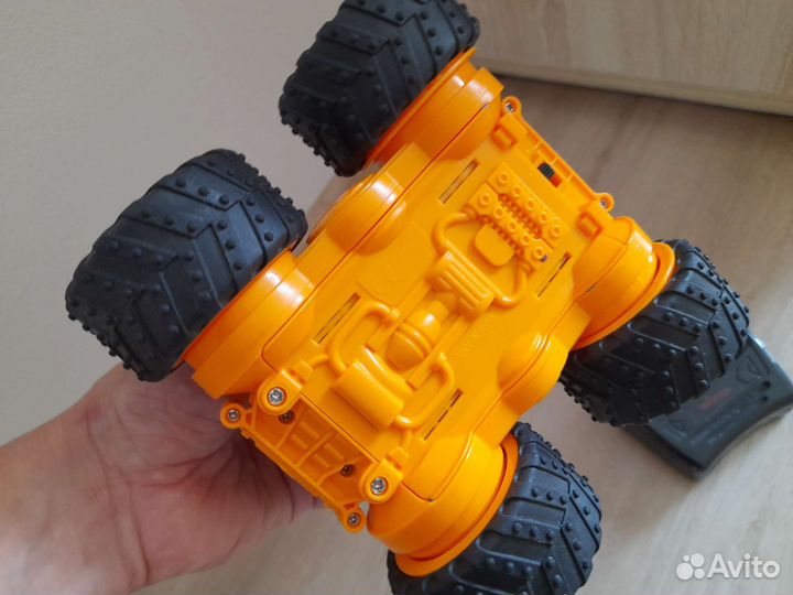 Машина Hot wheels радиоуправление