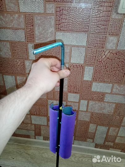 Переносная стойка под спининг