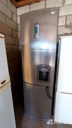 Холодильник 2х камерный 