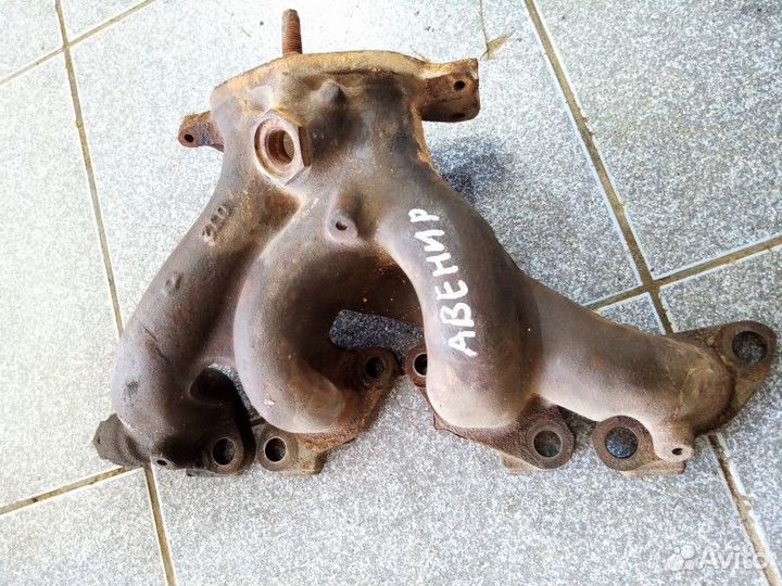 Коллектор выпускной Nissan Avenir 1 (W10)