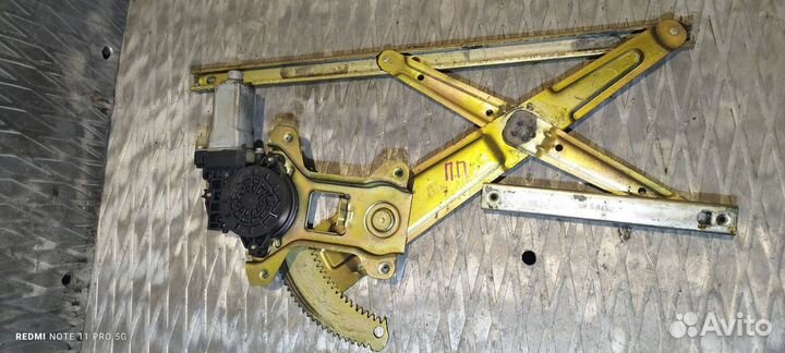 Стеклоподъемник электрический передний правый