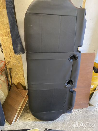 Заднее сиденье volkswagen