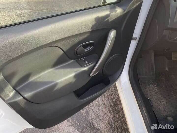 Renault Sandero 1.6 AT, 2019, 48 060 км