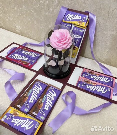 Роза в колбе