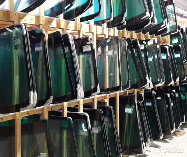 Автомобильное стекло для Пежо (установка)