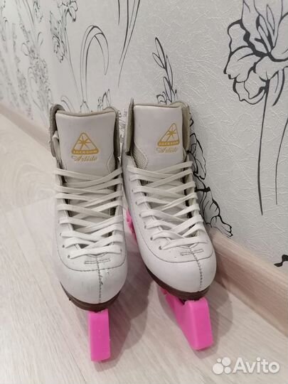 Продам коньки Jackson Artiste