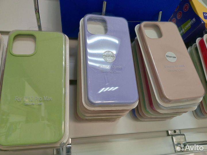 Чехлы silicone case на iPhone