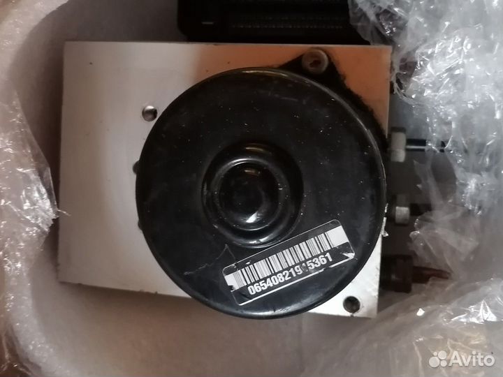 Блок abs Volvo хс 90