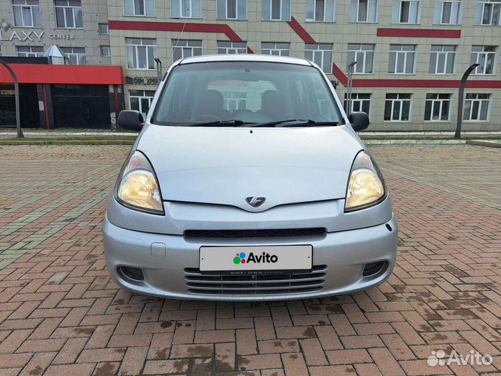 Toyota Funcargo 1.3 AT, 2000, 380 000 км