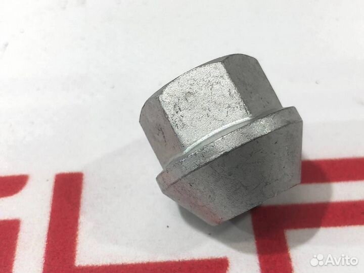 Гайка колесная Tesla Model X рест. 2022